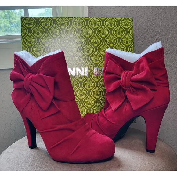 Gianni Bini Halo Red Suede Leather Booties with Bow - 8M - NIB - Picture 3 of 12
